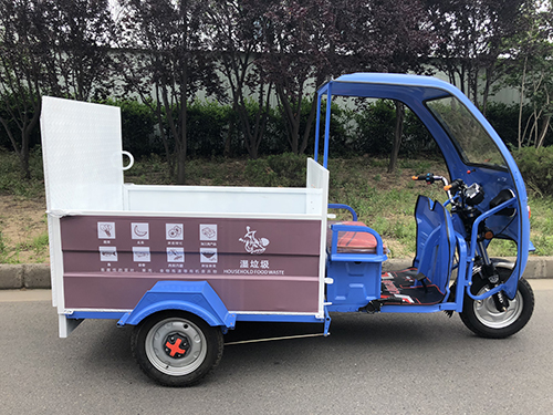 四分类垃圾运输车